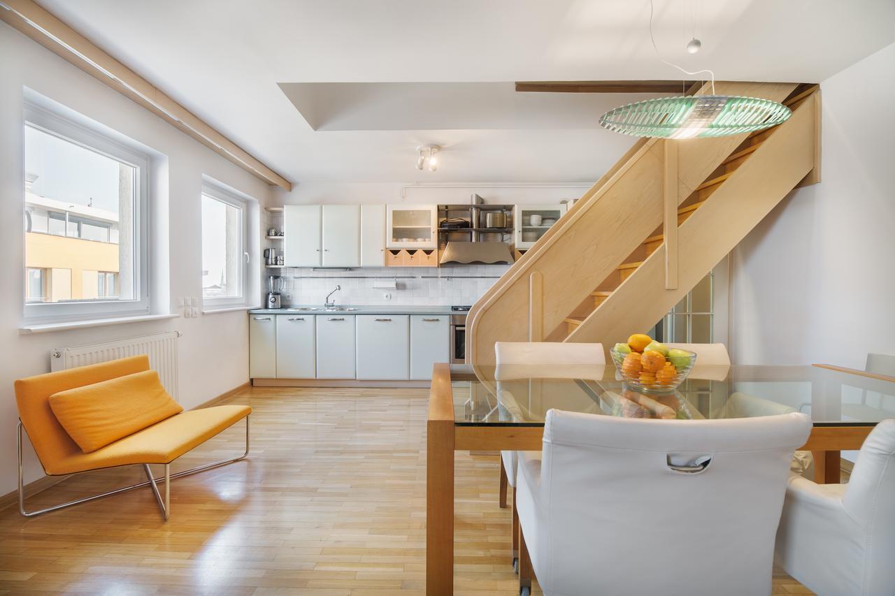 Apartment Fine Dalmatinova Любляна Екстериор снимка