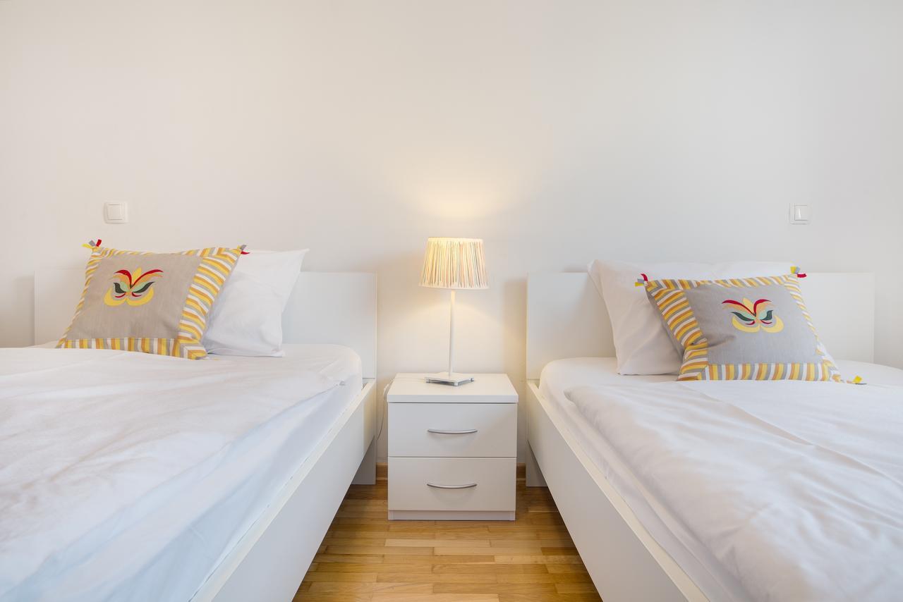 Apartment Fine Dalmatinova Любляна Екстериор снимка