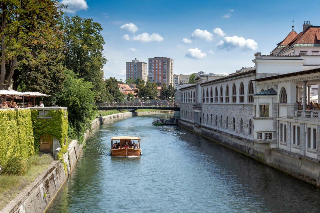 Apartment Fine Dalmatinova Любляна Екстериор снимка